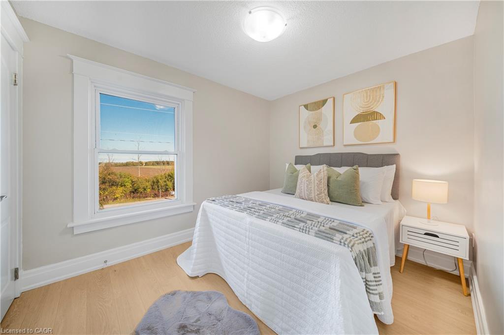 323 Queenston Road Property Photo 21