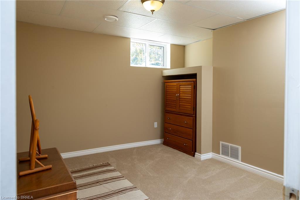 1834 Windham Rd 9 Property Photo 37