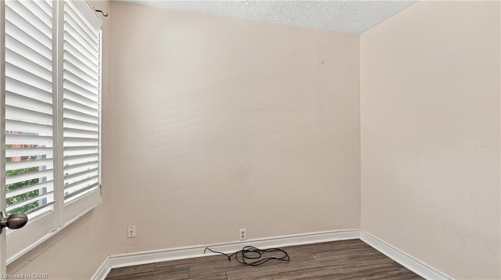 25 Hope Avenue Property Photo 8