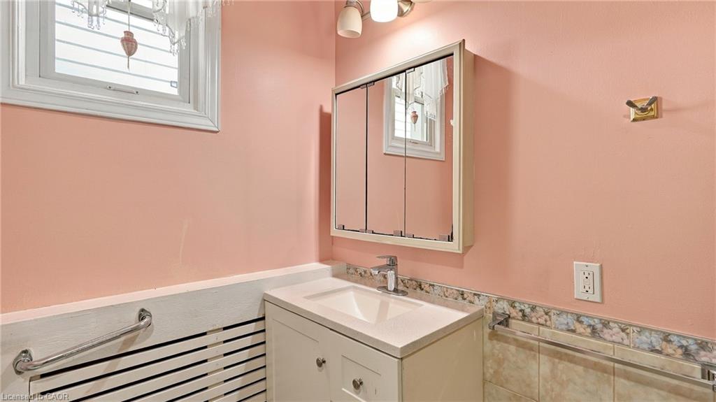 25 Hope Avenue Property Photo 16