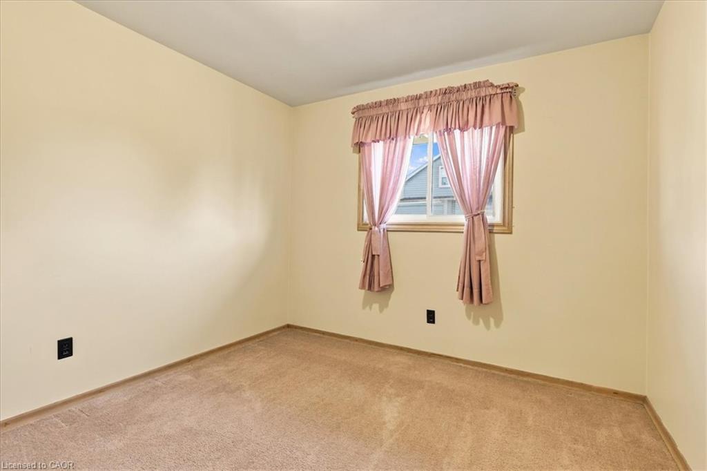 207 Elliott Street Property Photo 20