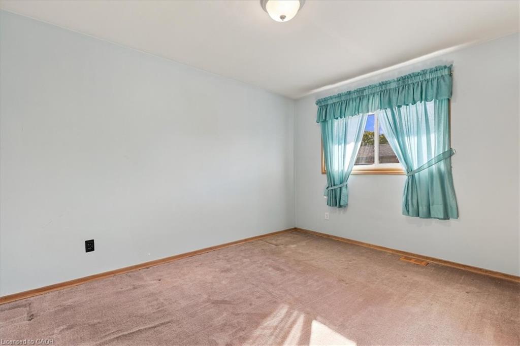 207 Elliott Street Property Photo 22