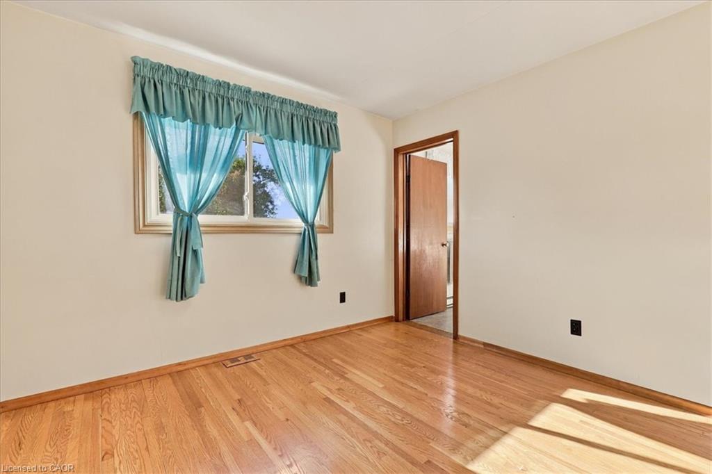 207 Elliott Street Property Photo 25