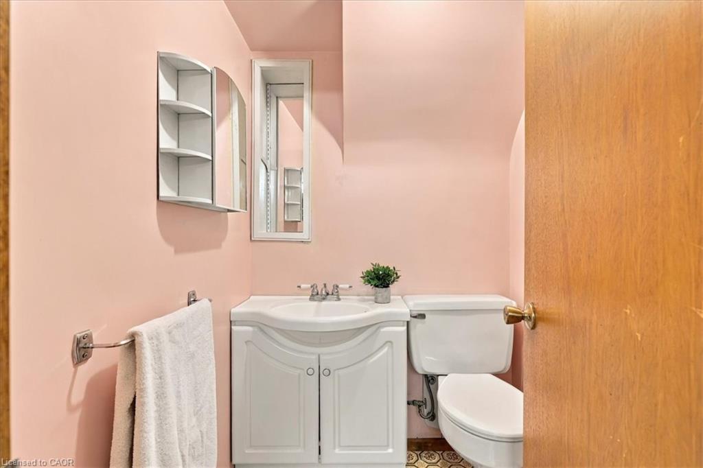 207 Elliott Street Property Photo 35