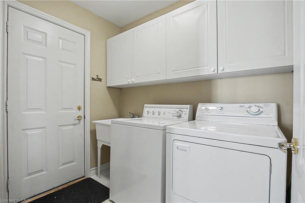 14-47 Main St N Street Property Photo 12