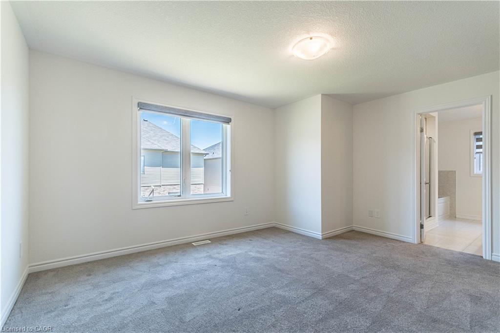 11 Brewis Street Property Photo 32