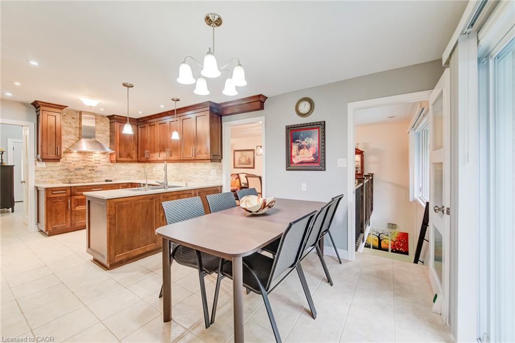 28 Bridlewood Drive Property Photo 11