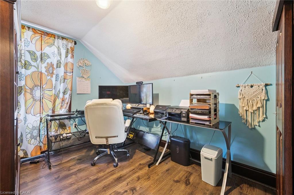 3600 Nafziger Road Property Photo 30