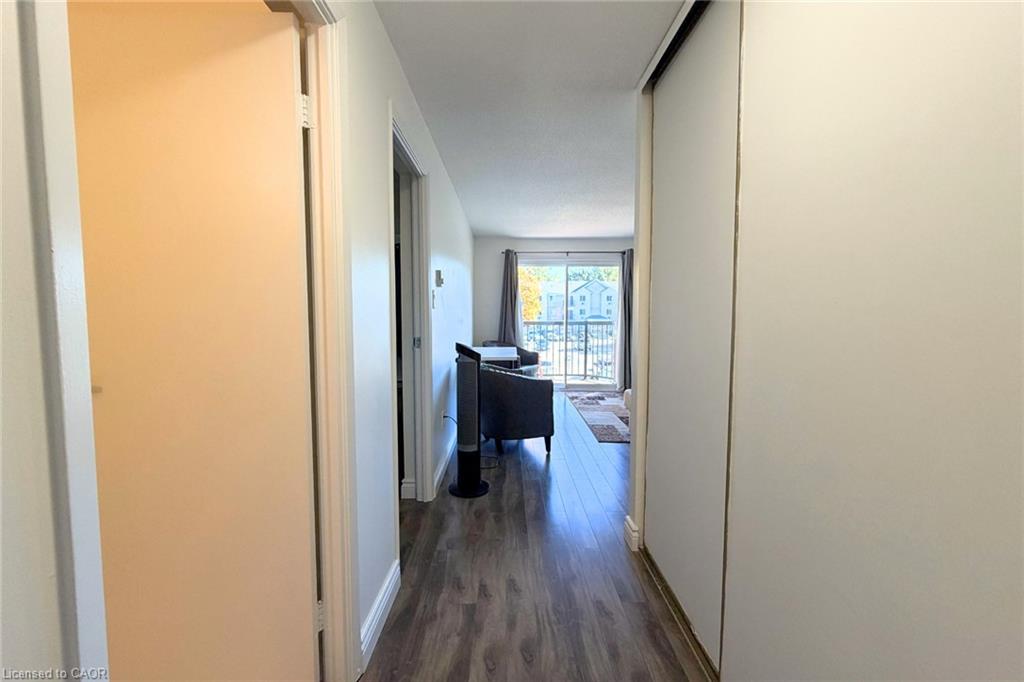 204-276 Eiwo Court Property Photo 4