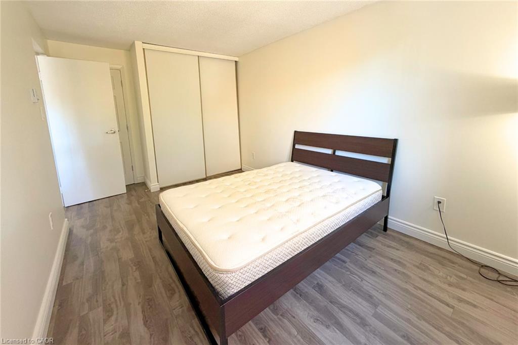 204-276 Eiwo Court Property Photo 6
