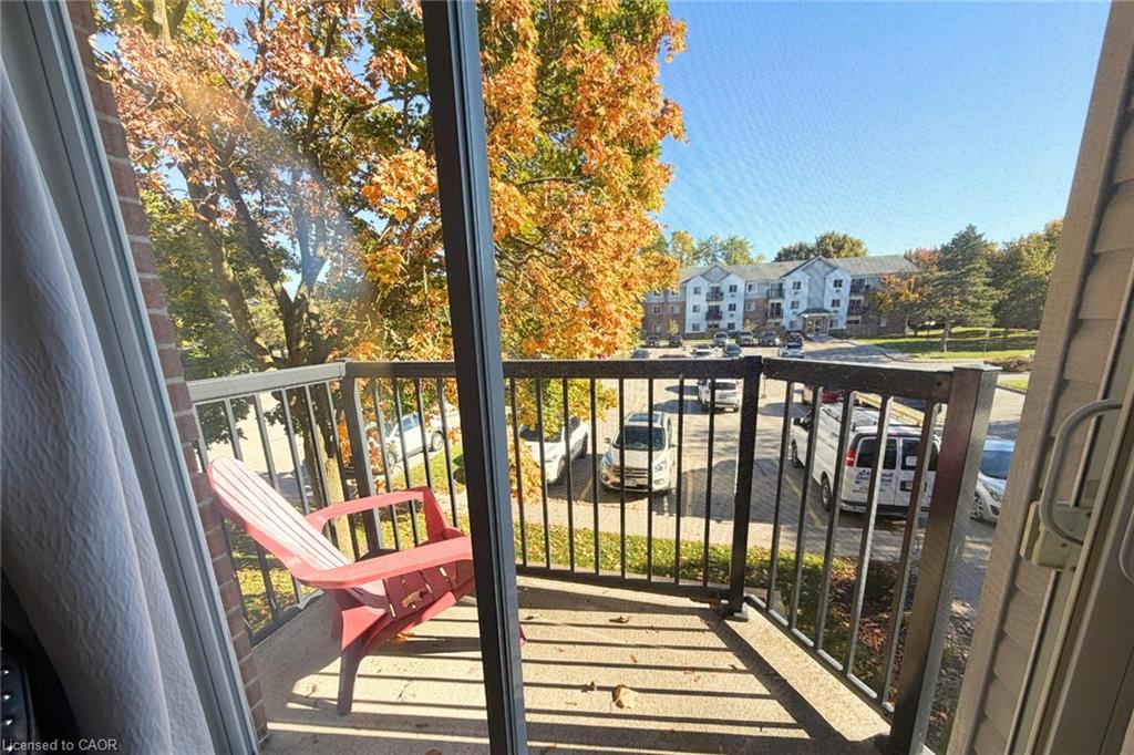 204-276 Eiwo Court Property Photo 13