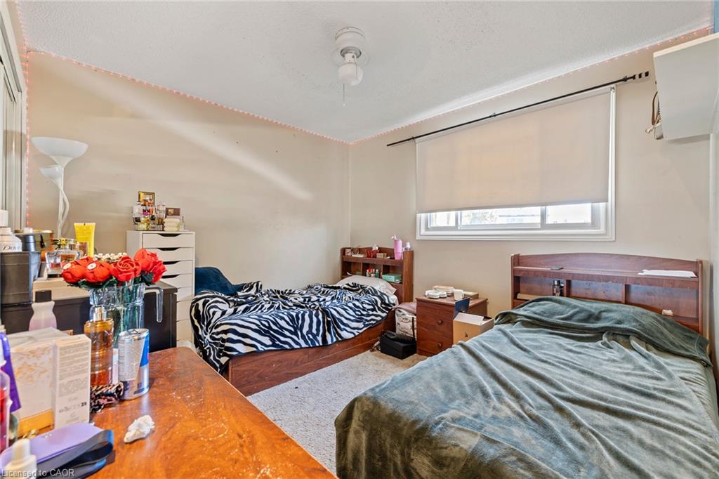 490 Queen Victoria Drive Property Photo 26