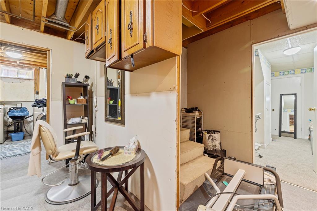 490 Queen Victoria Drive Property Photo 36