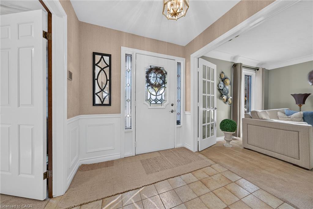 14 Cottonwood Court Property Photo 5