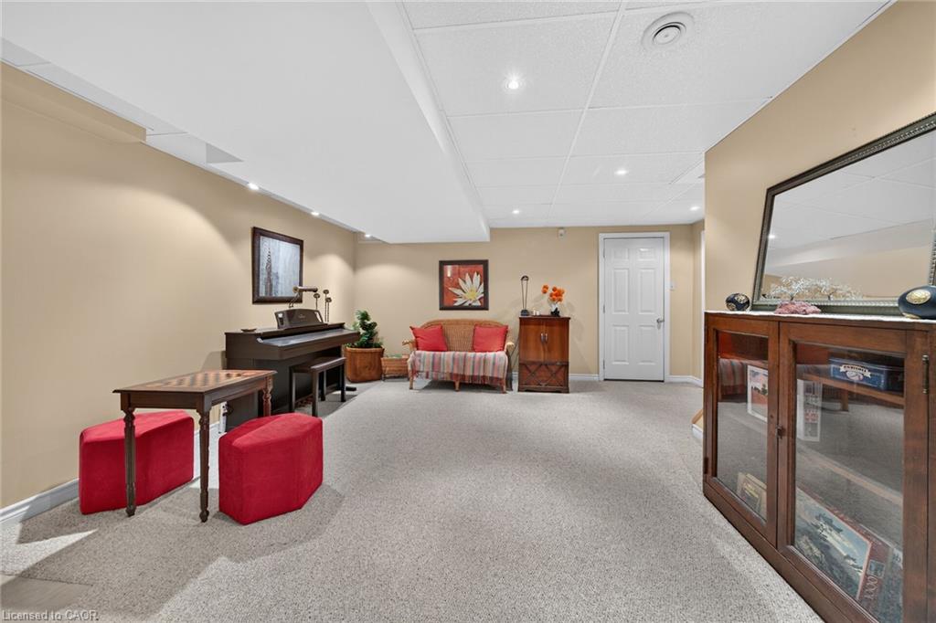 14 Cottonwood Court Property Photo 40