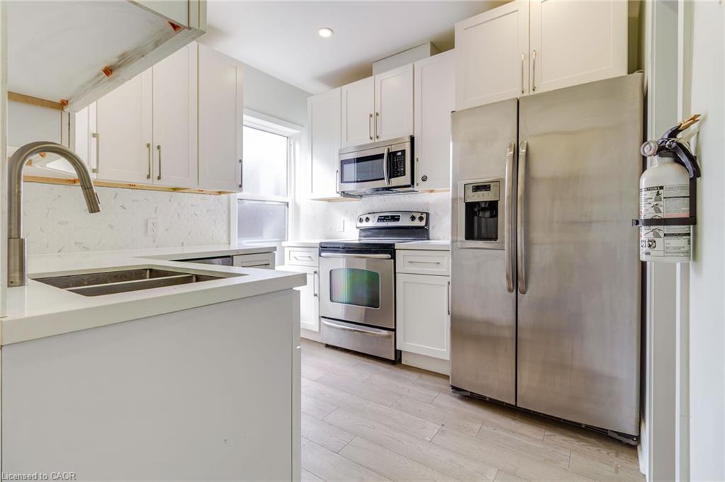 2-734 Cannon Street E Property Photo 2