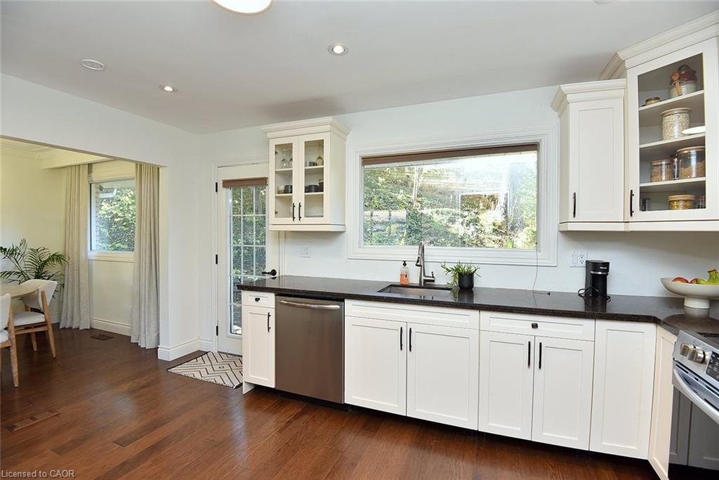 6 Bendemeer Street Property Photo 13