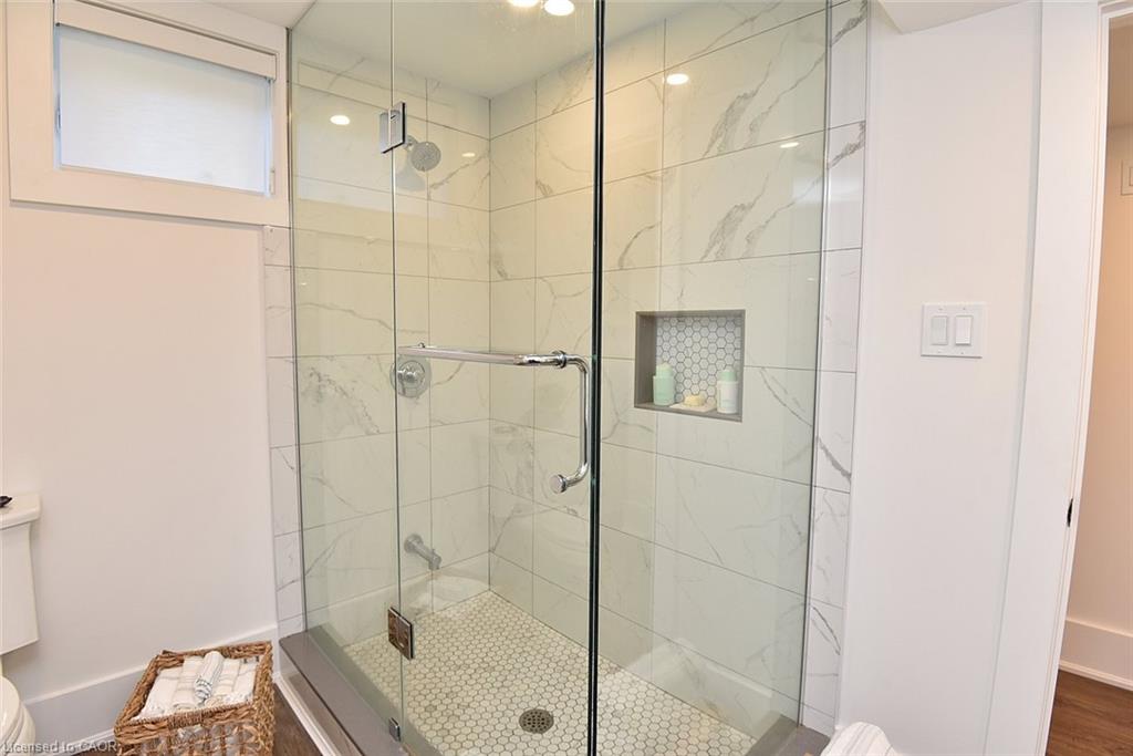 6 Bendemeer Street Property Photo 35