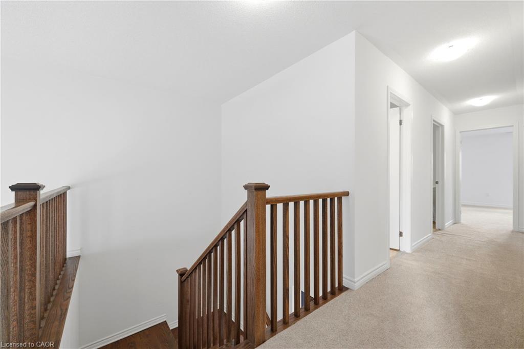 656 Newlove Street Property Photo 25