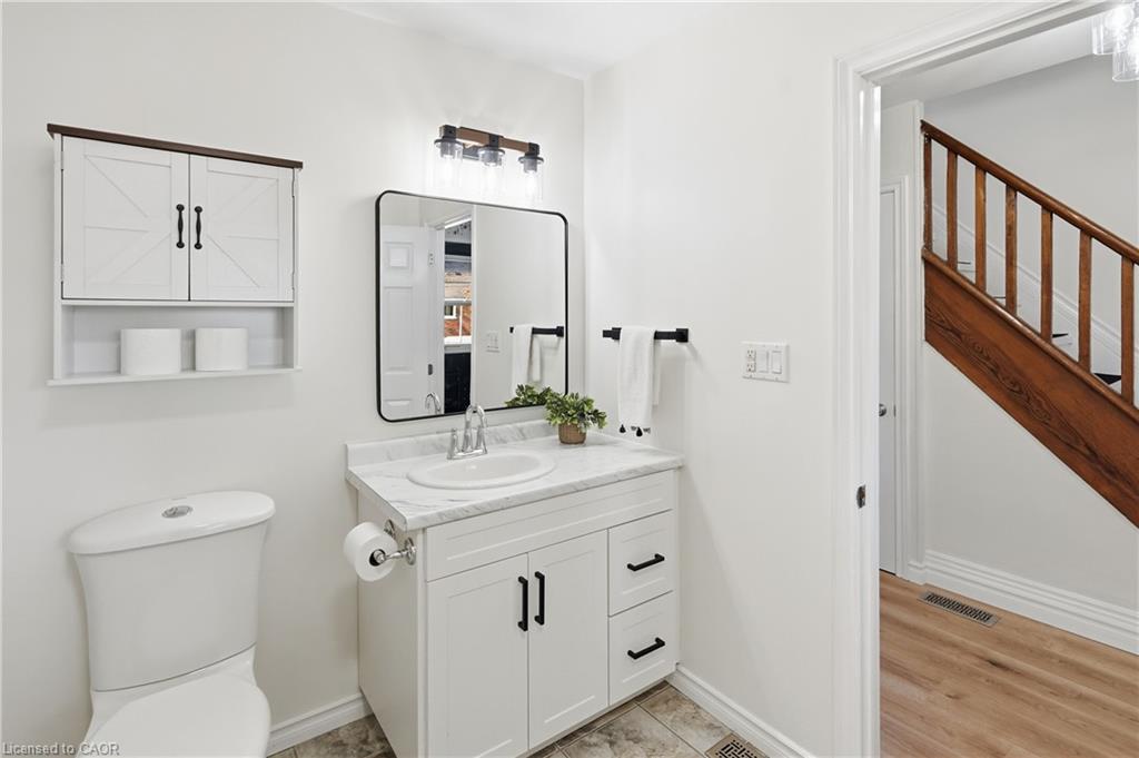 518 Hill Street Property Photo 4