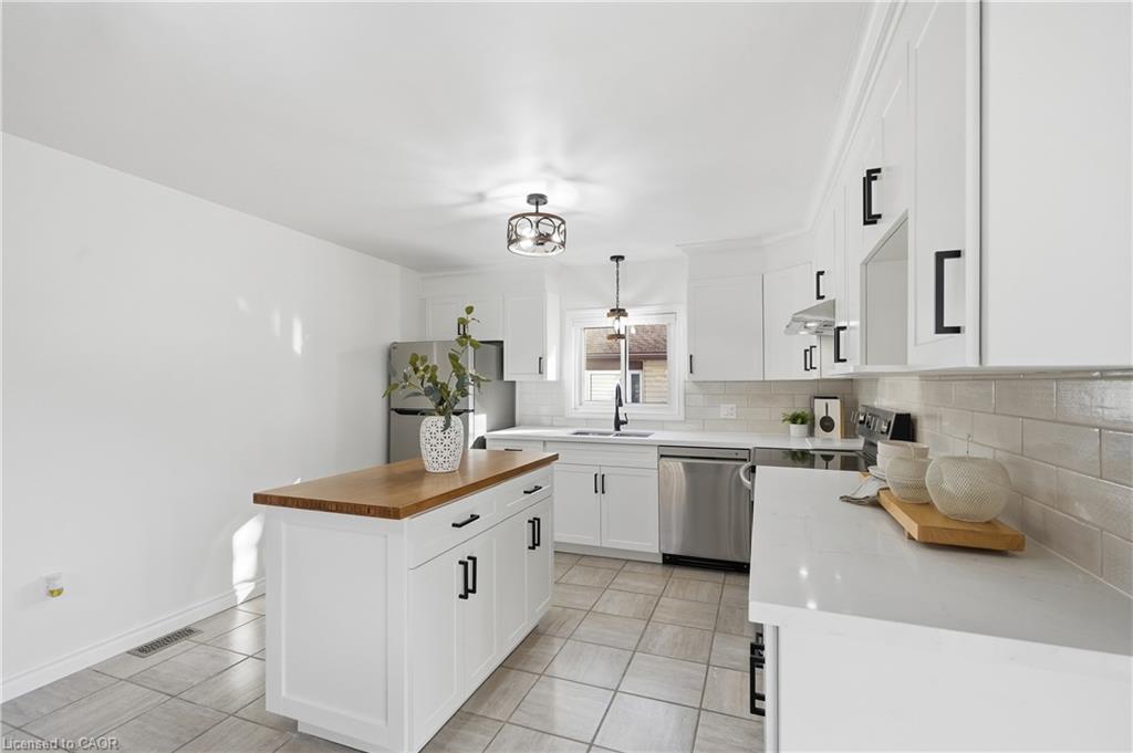 518 Hill Street Property Photo 11
