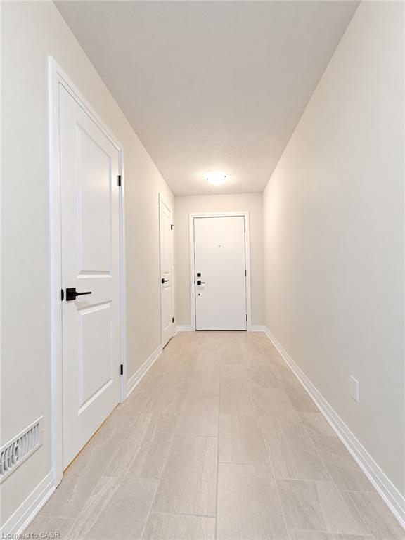 96 Progress Crescent Property Photo 5