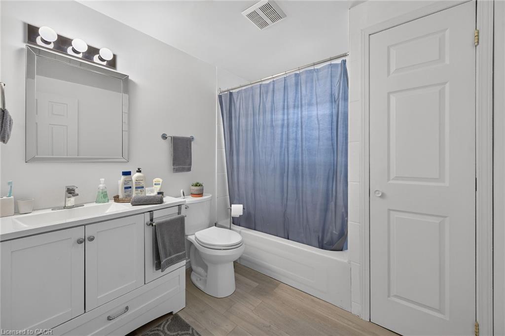 411 Queen Victoria Drive Property Photo 31