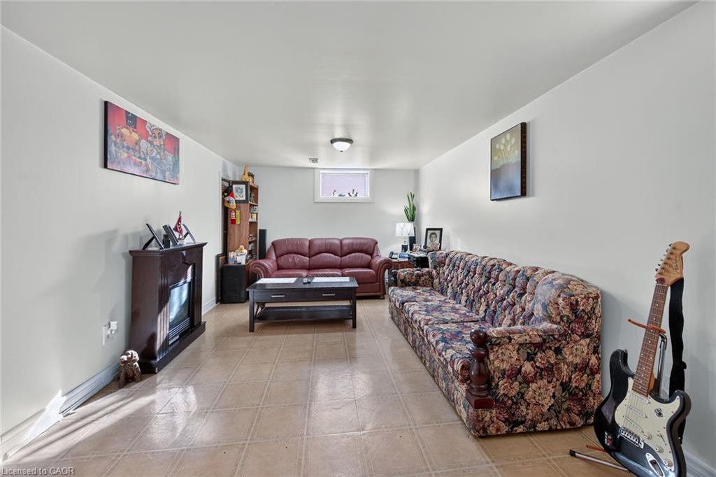 411 Queen Victoria Drive Property Photo 33