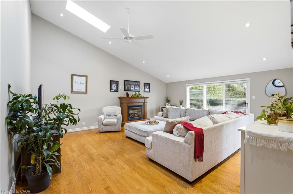 47 Eastwood Drive Property Photo 16