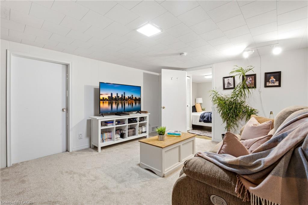 47 Eastwood Drive Property Photo 26