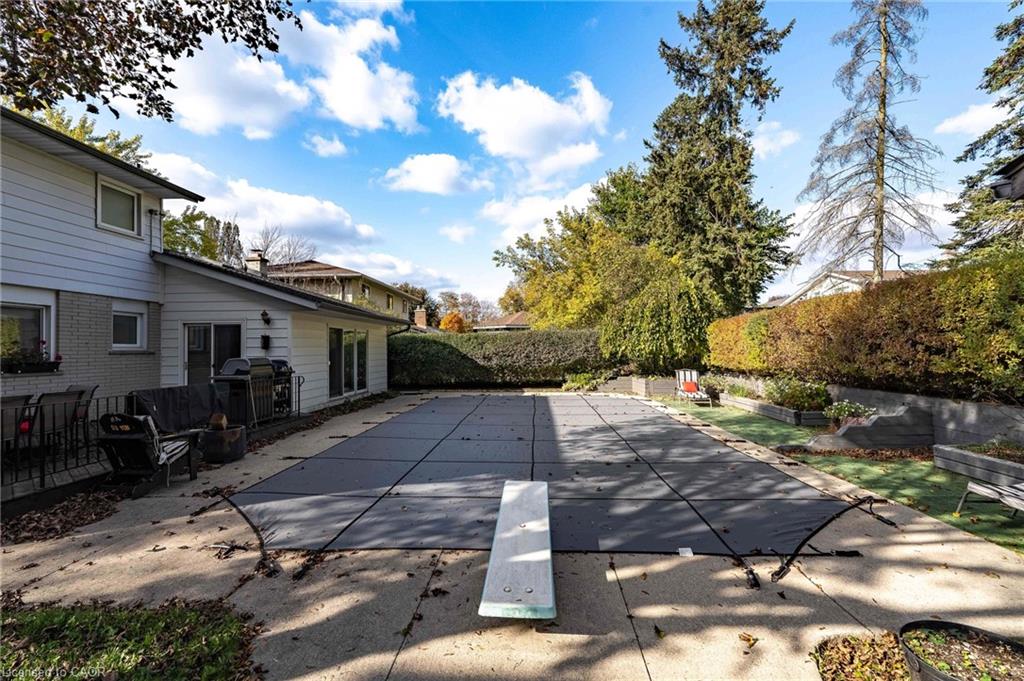 47 Eastwood Drive Property Photo 34