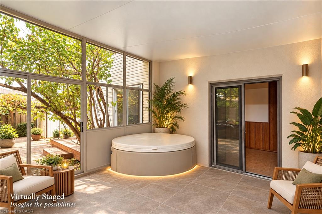 160 Birchcliffe Crescent Property Photo 21
