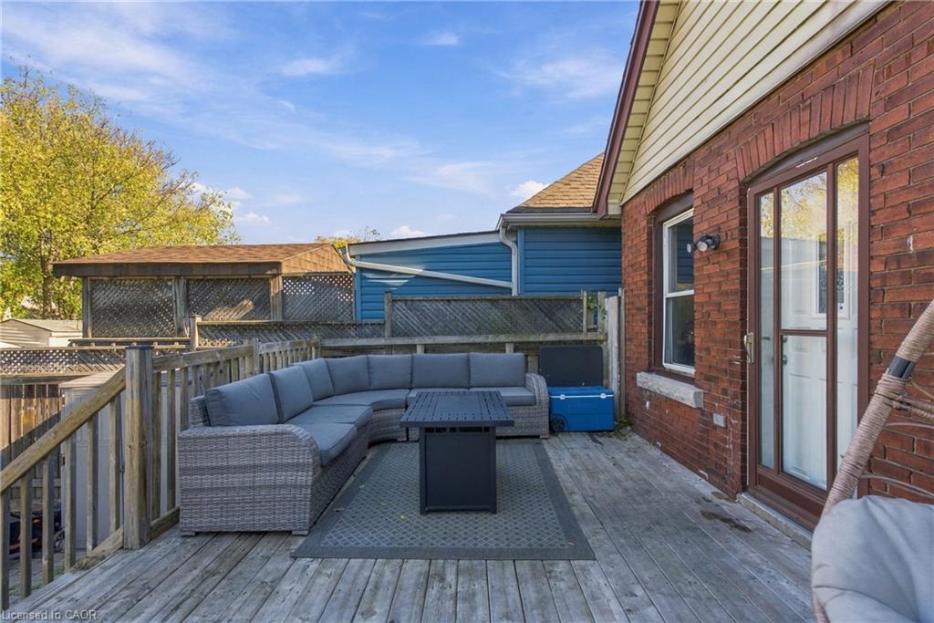 153 Albany Avenue Property Photo 28