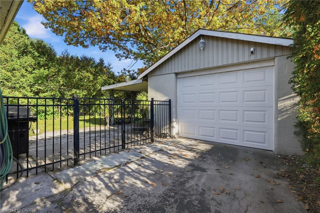 660 Wickens Avenue Property Photo 29