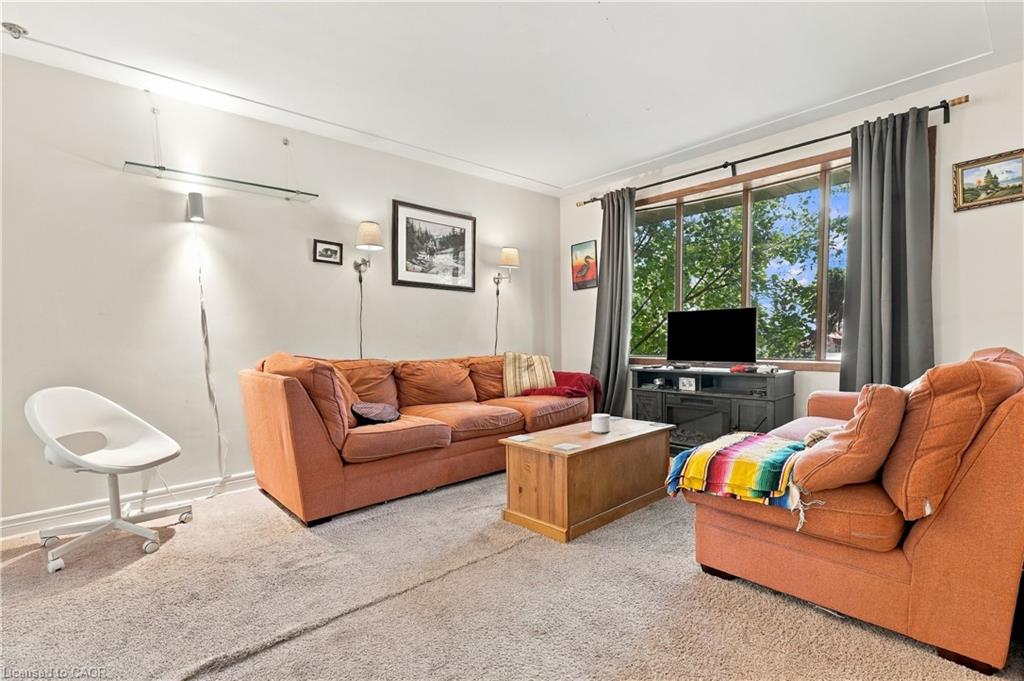 109 Indian Road Property Photo 7