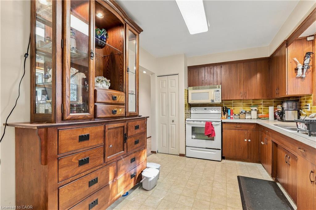 109 Indian Road Property Photo 13