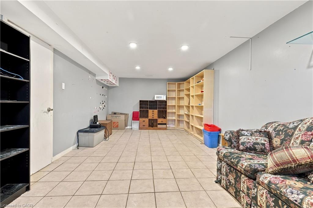 109 Indian Road Property Photo 29
