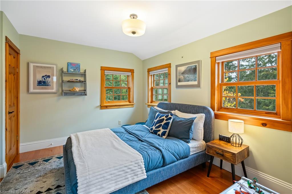 851 Charlotte Street Property Photo 21