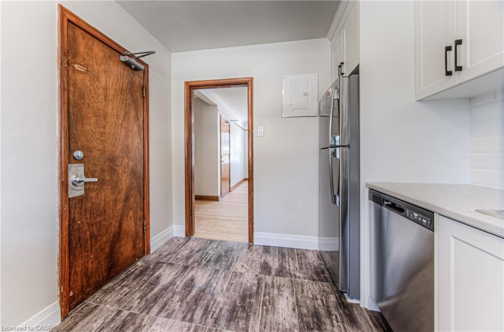 2-5 Heiman Street Property Photo 5