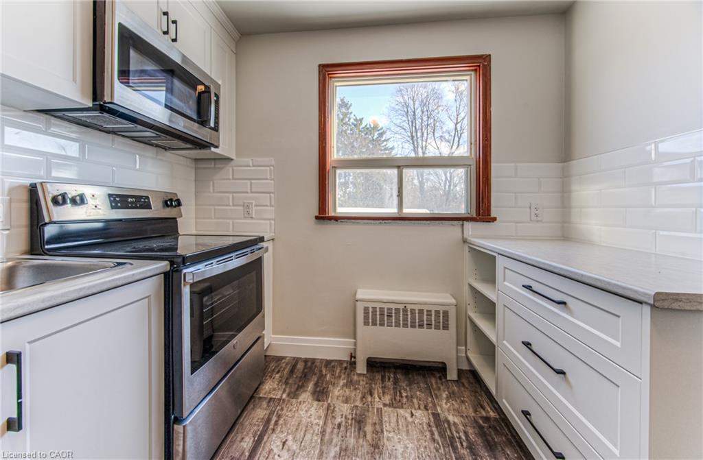 2-5 Heiman Street Property Photo 6