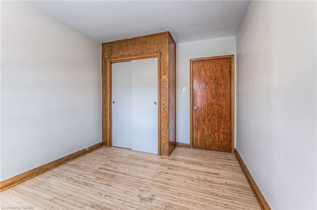 2-5 Heiman Street Property Photo 14