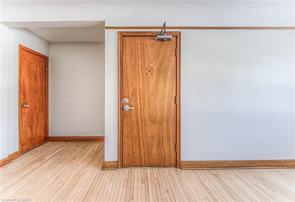 2-5 Heiman Street Property Photo 17