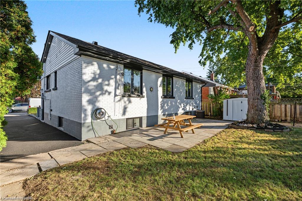 98 Wise Crescent Property Photo 29