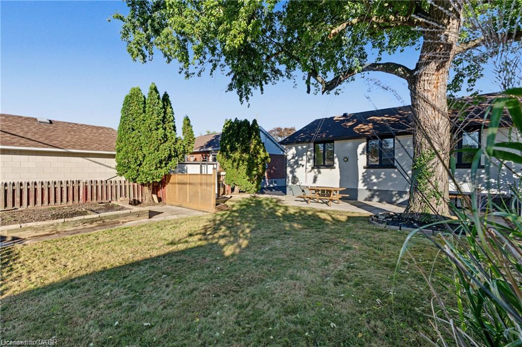 98 Wise Crescent Property Photo 30