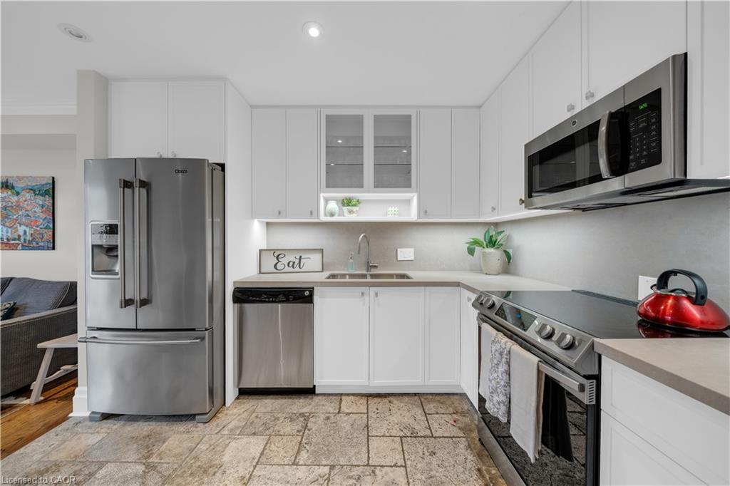 2403 Marine Drive Property Photo 17