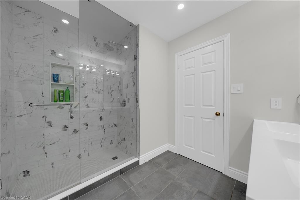2403 Marine Drive Property Photo 33