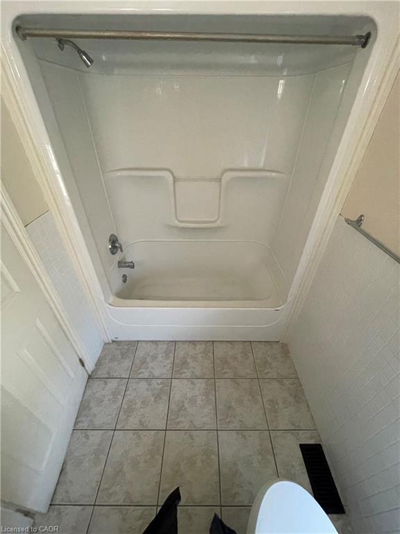 B-6 Moyer Street Property Photo 7