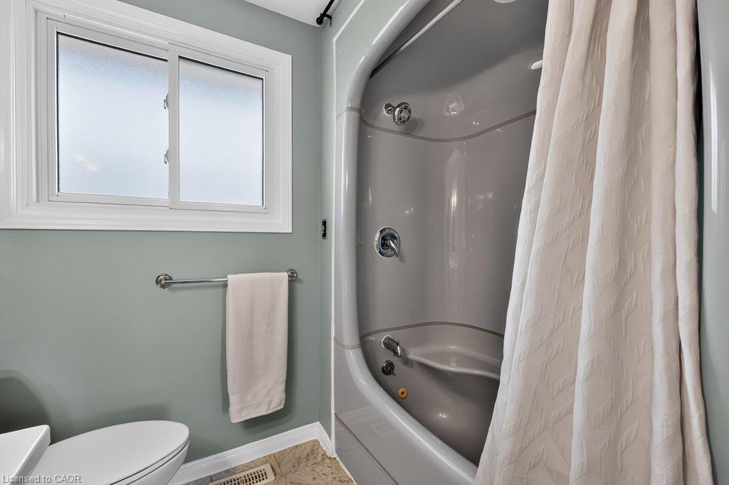 3188 Woodward Avenue Property Photo 27