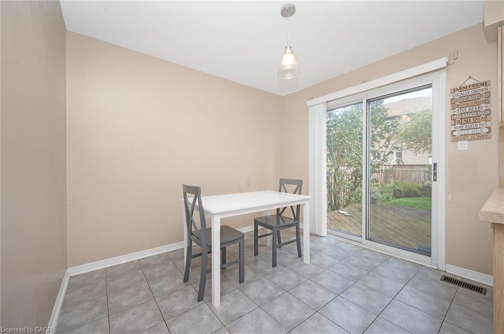2189 Shorncliffe Boulevard Property Photo 10