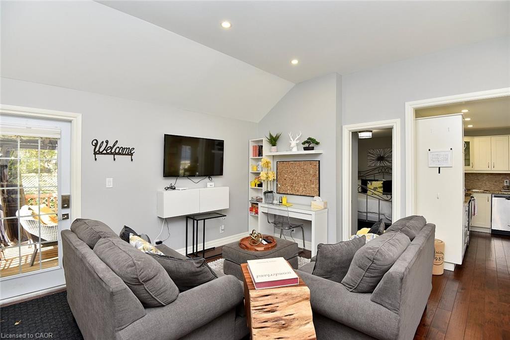 475 Gate Street Property Photo 13